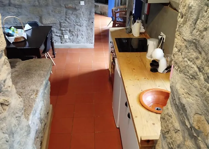 Cantinho Da Ines Local *