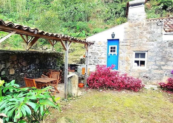 Дом отдыха Cantinho Da Ines Local *